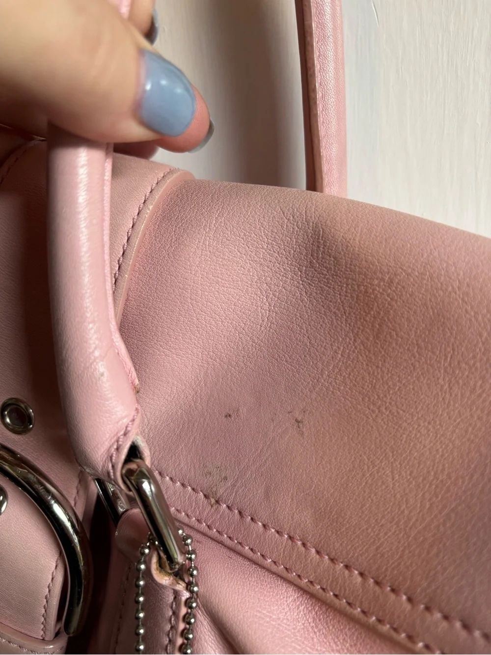 Coach Pink Leather Soho Hamptons Shoulder Bag with Buckle Detail